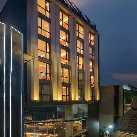 Hotel Lumen Bangkok Udomsuk Station Extérieur photo