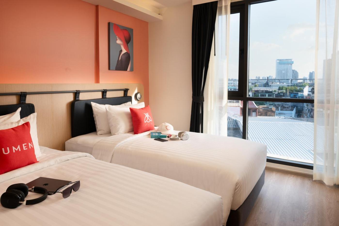 Hotel Lumen Bangkok Udomsuk Station Extérieur photo