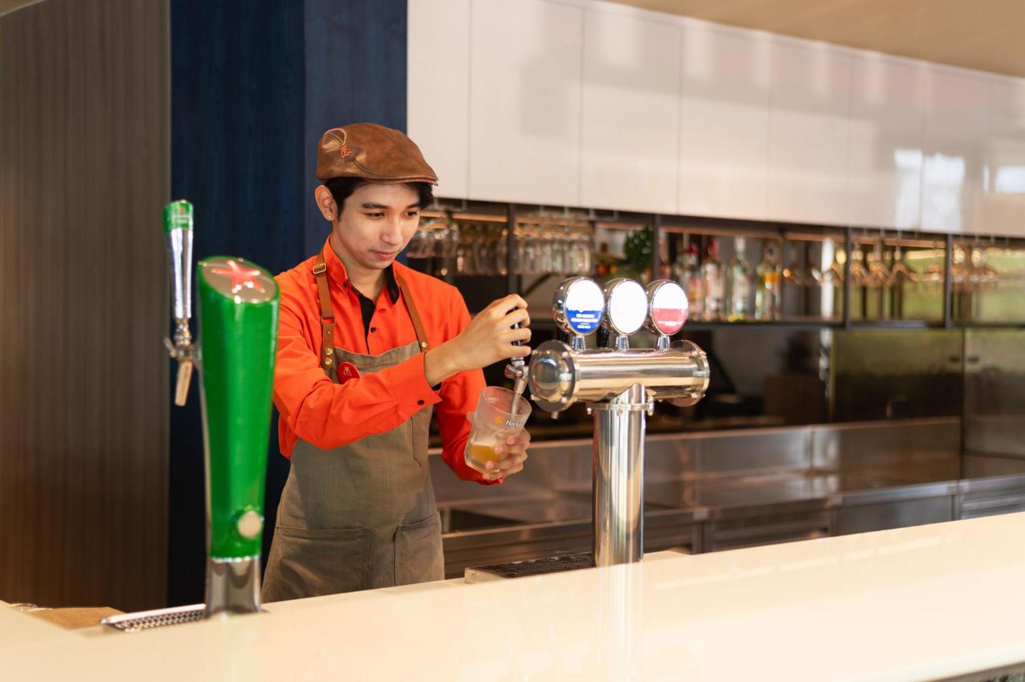 Hotel Lumen Bangkok Udomsuk Station Extérieur photo