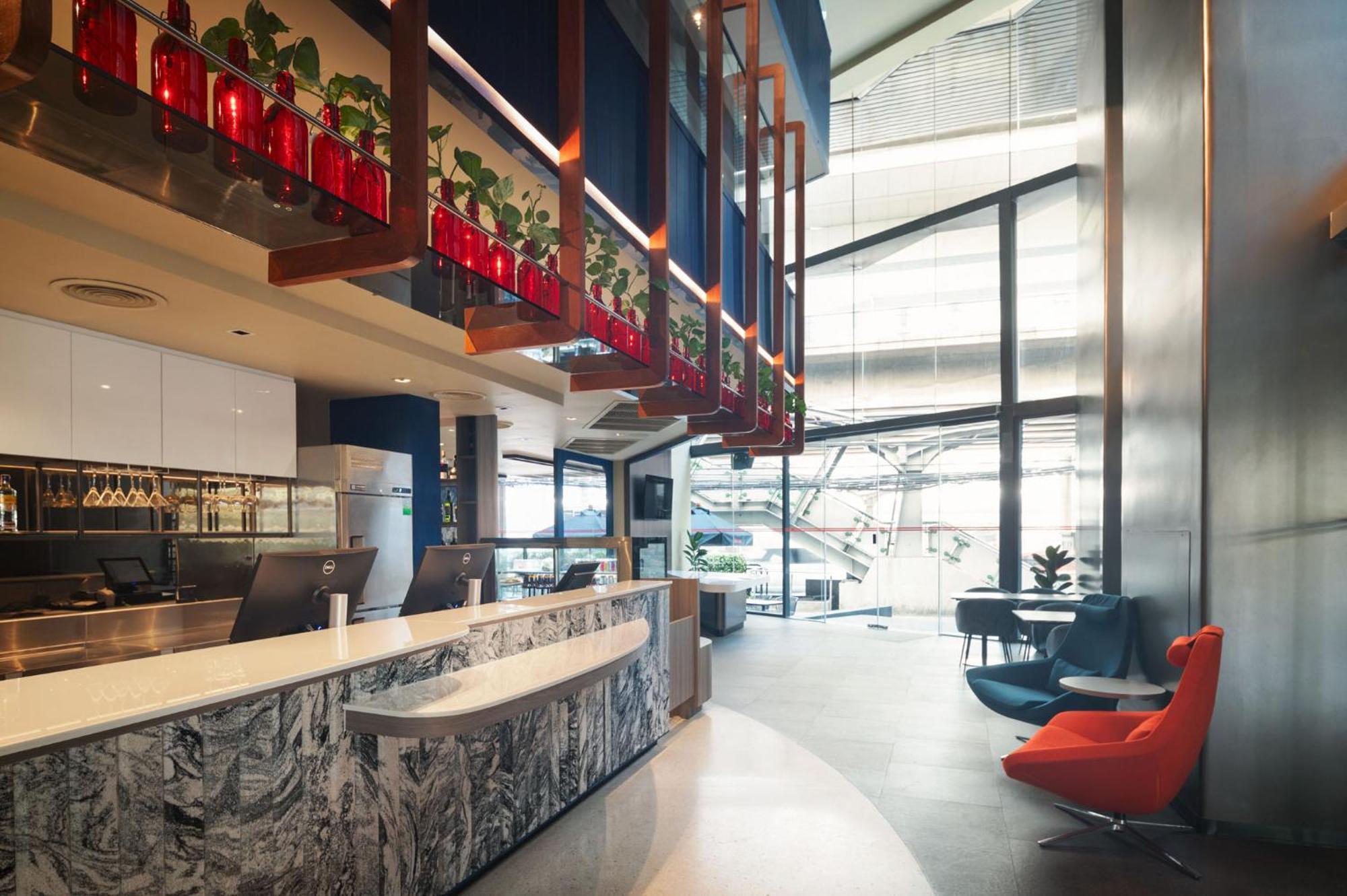 Hotel Lumen Bangkok Udomsuk Station Extérieur photo